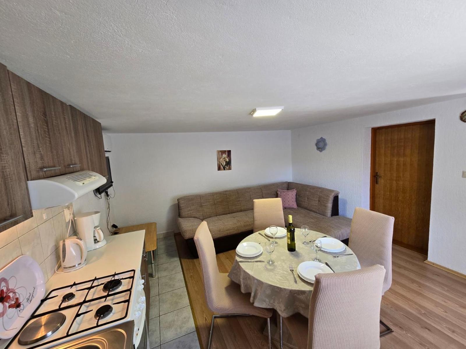 Apartments Ljubica Polje  Экстерьер фото