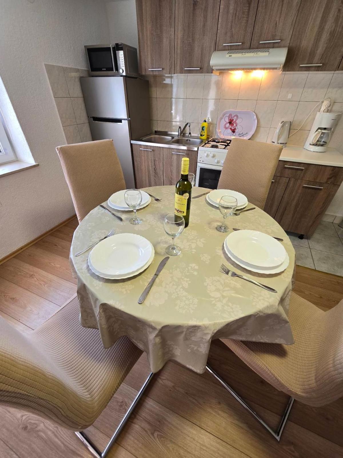 Apartments Ljubica Polje  Экстерьер фото